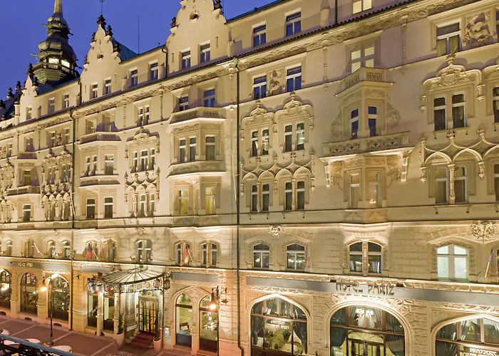 Hotels near Hradcanska in Prague