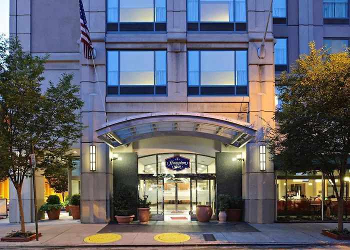 Hotels near 2nd Street in Philadelphia