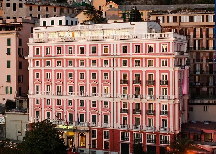 Hotels near De Ferrari in Genoa
